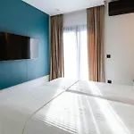 빌라 Luxury Positiva 비르