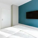 Luxury Positiva 비르