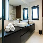 Luxury Positiva *