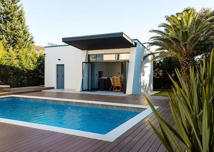 Villa Luxury Positiva