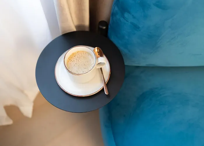 Luxury Positiva فيلة *