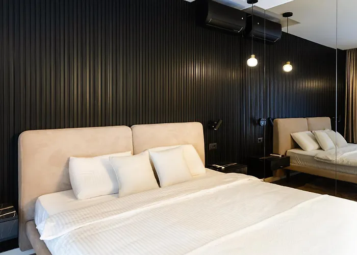 Luxury Positiva Villa *