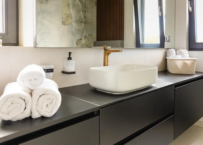 Luxury Positiva