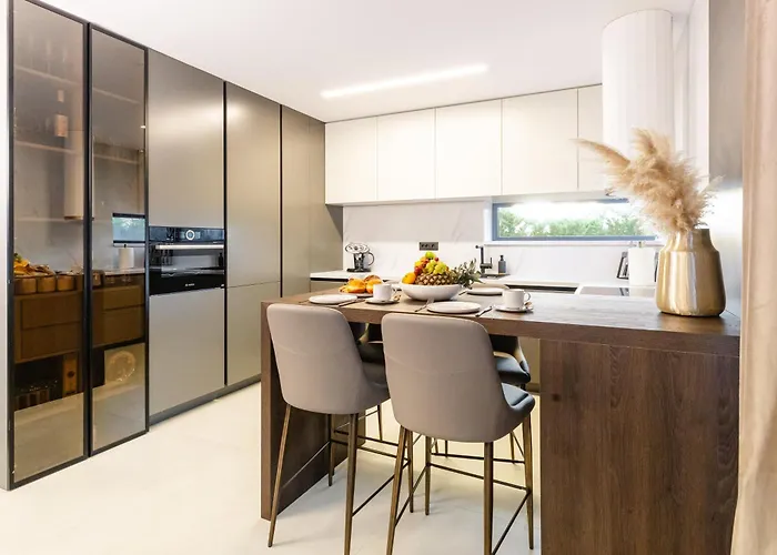 فيلة Luxury Positiva *