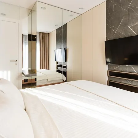Luxury Positiva Vir