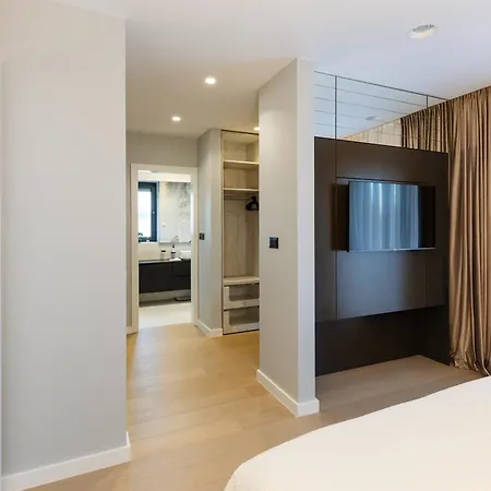 Luxury Positiva וילה