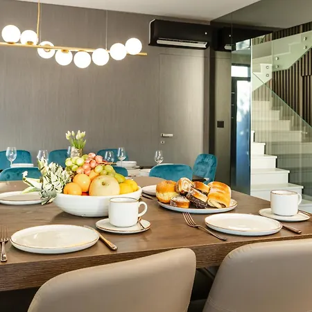 Luxury Positiva ויר