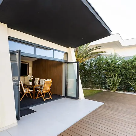 Luxury Positiva וילה