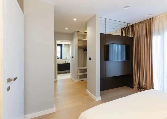 Luxury Positiva Вилла