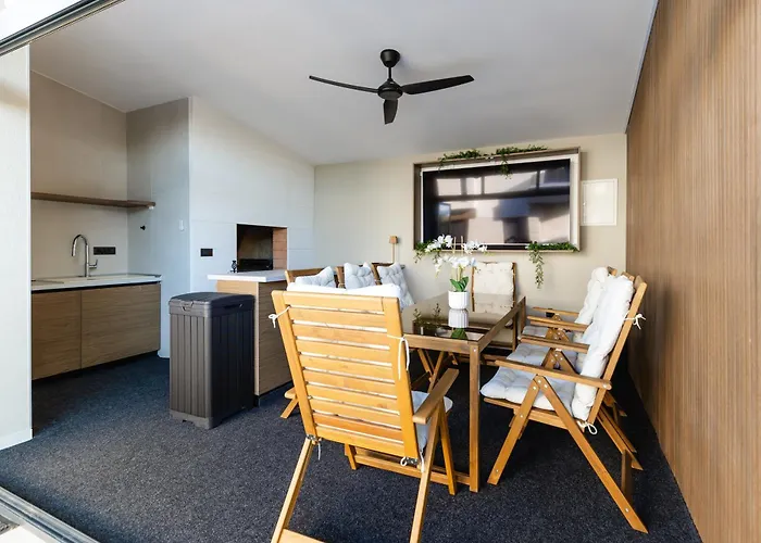 Luxury Positiva Вир